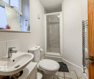 4 bedroom terraced house to rent - Photo 1