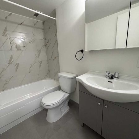 10200 Avenue de Bois-de-Boulogne apartment — Montréal, QC (1-Bedroom) - 1 Bedroom - Photo 3
