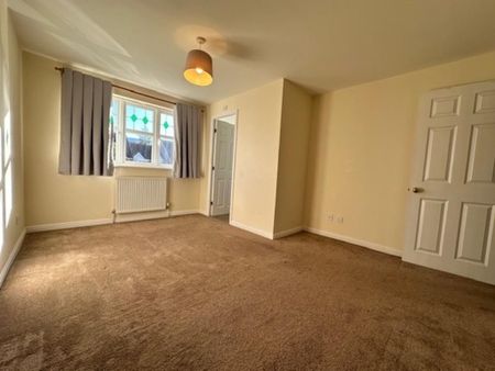 4 bedroom detached house to rent - Photo 5