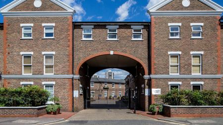 4 bedroom ground floor flat to rent - Photo 5