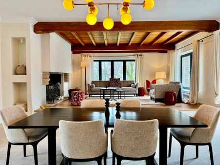 Opmerkelijk, gemeubeld en volledig uitgerust dakappartement met 4 slaapkamers en immens leefterras te huur - Foto 2