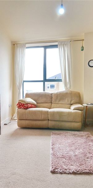 Waters Road, Kingswood - Photo 1