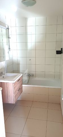 Appartement te huur in Wevelgem met 2 slaapkamers - foto 4