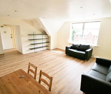 2 Bed Flat, North Hill Road, LS6 - Photo 2