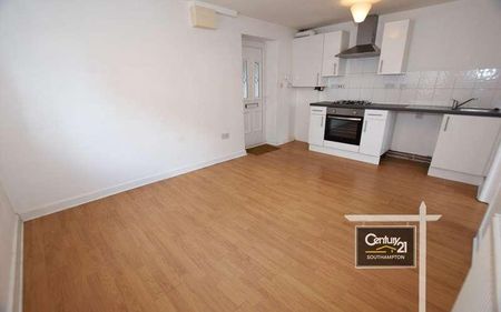 |ref: |, Cox's Lane, Southampton, SO19 - Photo 5
