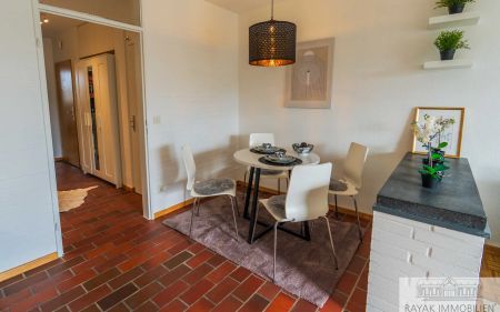 Stylisch Wohnen: Vollmöblierte 2-Zimmer-Wohnung mit Balkon - Photo 4