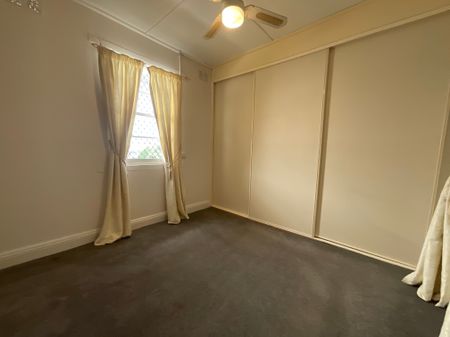 Charming home in Gipps Street. - Photo 5
