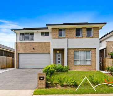 Family home in 'Blue Ribbon Location' - Photo 5