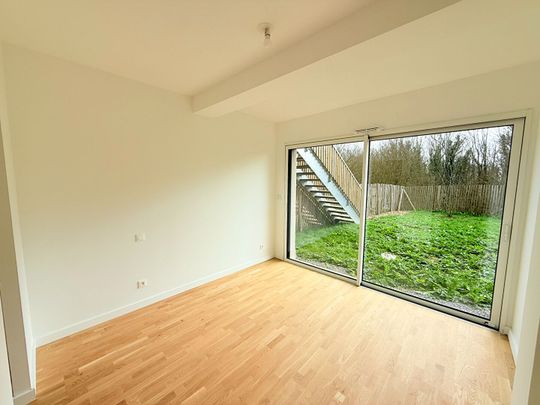 Location Appartement 5 pièces 103m² - Photo 1