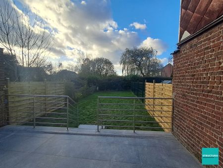 Gerenoveerde woning met garage en tuin op een top locatie - Foto 4