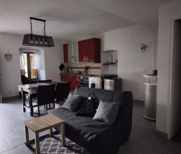 Location Appartement 2 pièces 44m² MARNAZ 74460 - Photo 1