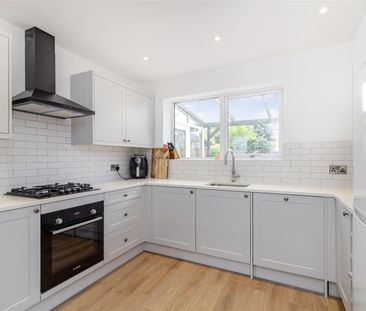 Caernarvon Road, Keynsham, Bristol - Photo 5