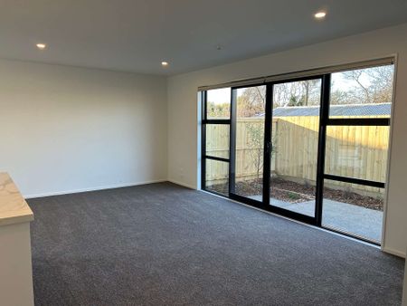 Modern property in prime location - Photo 4