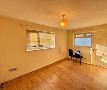 Woodrush Close, Taunton - Photo 6