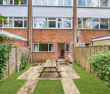 First Floor Front (3), 12 Horwood Close, Oxford OX3 7RF - Photo 6
