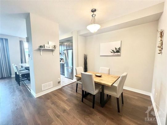 For Lease - 213 BANDELIER Way, Stittsville - Munster - Richmond, Ontario - Photo 1