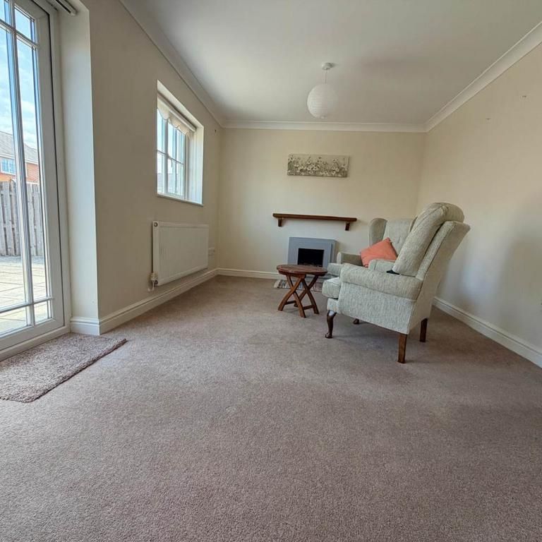 2 bedroom house to rent - Photo 1