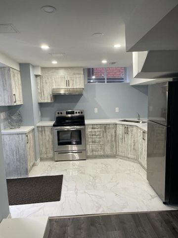 For Lease - 17 Hollowgrove Boulevard Unit# Basement, Brampton, Ontario - Photo 4