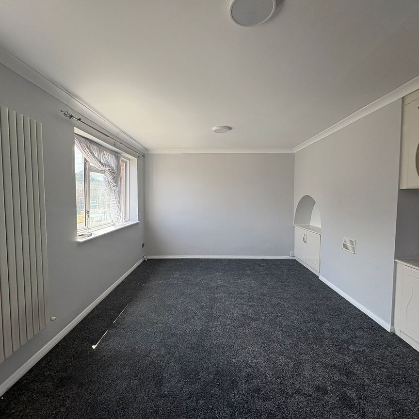 Rowan Road, West Drayton, UB7 7UD - Photo 1