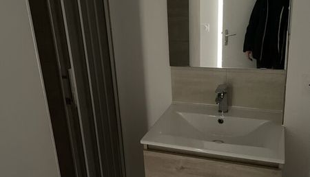 Appartement 2 pièces 42m2 REIMS 610 euros - Photo 5