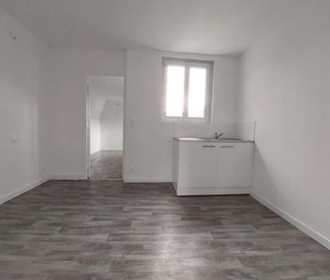 Location Appartement 2 pièces 40m² ELBEUF 76500 - Photo 2