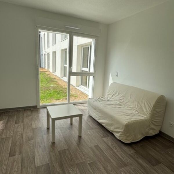 Location Appartement 1 pièce 22m² FRANQUEVILLE ST PIERRE 76520 - Photo 1