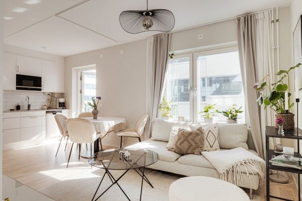 Grafiska vägen - Photo 1