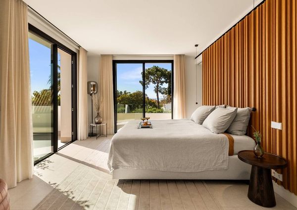 5 bedroom luxury Villa for rent in Marbella Del Este, Andalusia