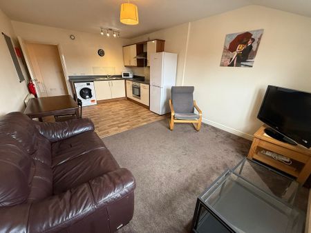 Lodge Farm Gardens, Haxby Road - P2139 - Photo 3