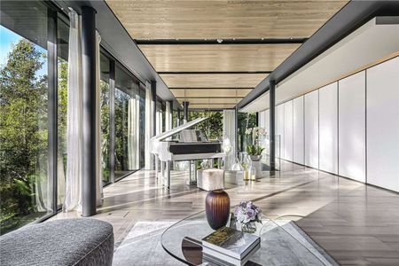 A unique, sustainable, Stanton Williams family home situated within the Highgate Conservation area of North London, with views to Hampstead Heath. - Photo 3