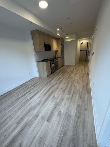 For Lease - 3250 Carding Mill Trail Unit# 322, Oakville, Ontario - Photo 4