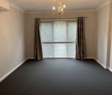 Fresh paint and carpet - Large Five Bedroom Home - Photo 1