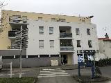 A LOUER LES SORINIERES Bourg APPARTEMENT T2 MEUBLE - parking couvert - Photo 3