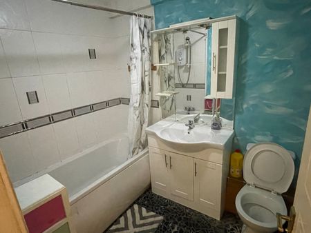 2 Bed Flat, The Peninsula Building, M7 - Photo 5