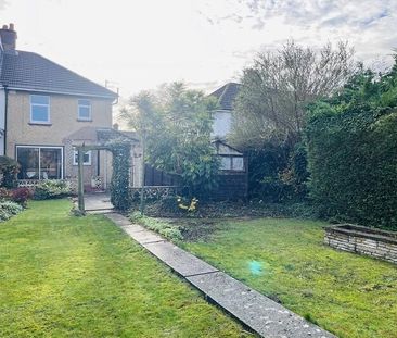 3 bedroom semi-detached house to rent - Photo 4