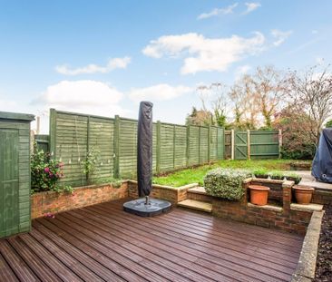 3 bedroom semi-detached house to rent - Photo 3