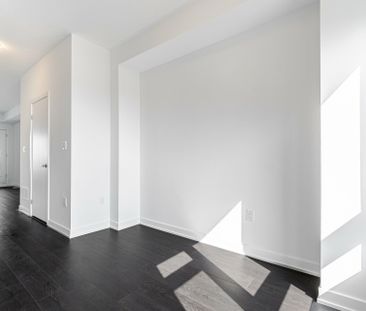 For Lease - 4886 Valera Road, Burlington, Ontario - Photo 5