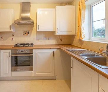 Poole Road, Malmesbury, SN16 - Photo 3