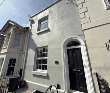 2 bedroom terraced house to rent - Photo 6