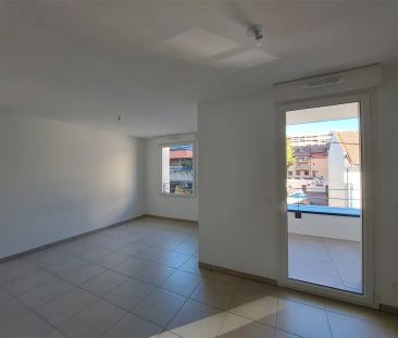 Location appartement 1 pièce - 33m² à Thonon les bains (74200) - Photo 4