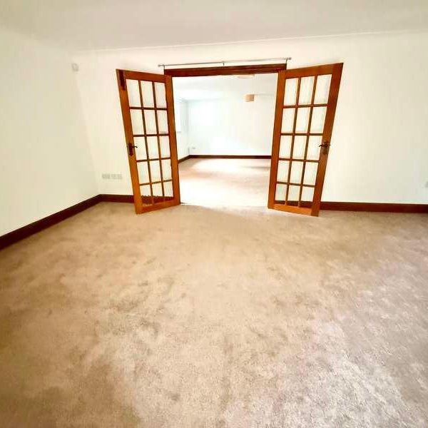 Brook Cottage, Ty Canol, NP44 - Photo 1