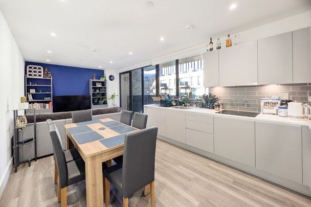 Acer Heights, London, SE10 - Photo 1