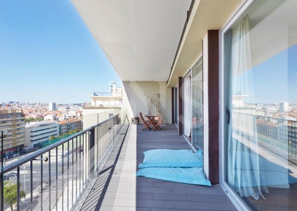 Apartamento T5 em Lisboa