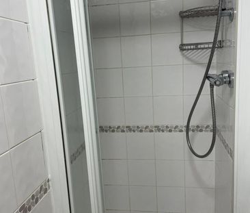 Room in a Shared Flat, Edward St, S3 - Photo 6