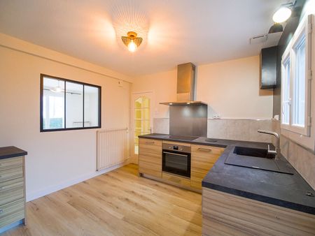 Location Maison 3 pièces 82m² - Photo 5