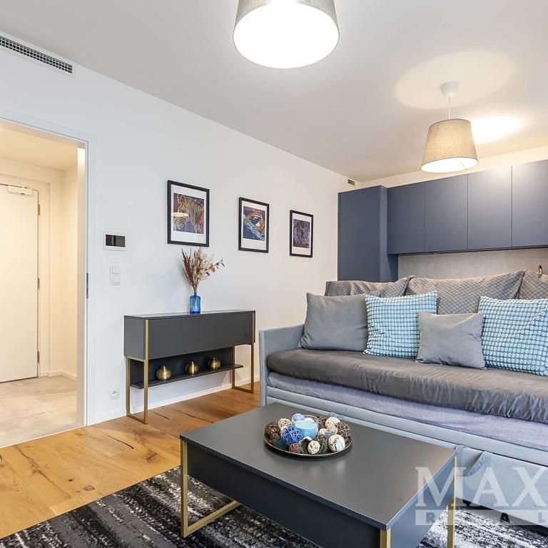 Pronájem bytu 1+kk 32 m2 - Fotografie 1