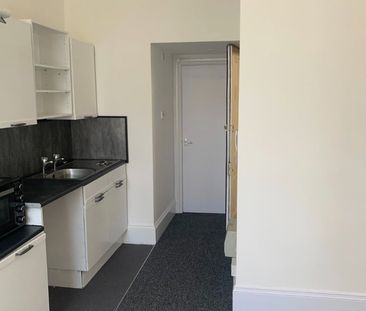 Studio Flat, St. Aubyns, BN3 - Photo 3