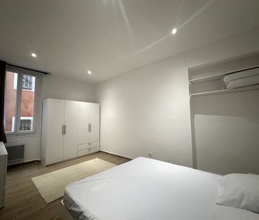 Location Appartement 2 pièces 48m² - Photo 3