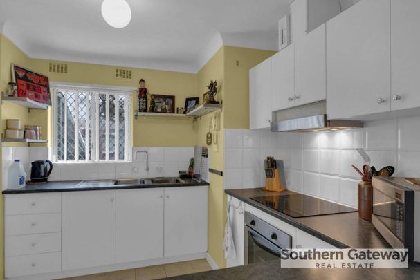 Modern 2 x 1 in Quiet Complex - Photo 1