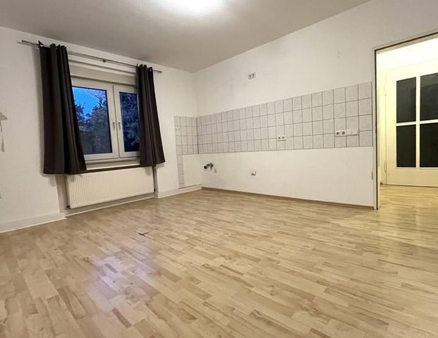 Helle 2 Zimmer Wohnung mit großer Küche, renoviert 59m² - Foto 1
